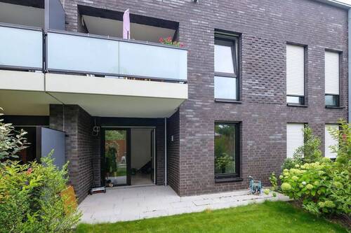 Terrasse mit Gartenblick - 2 Zimmer Terrassenwohnung in Leverkusen