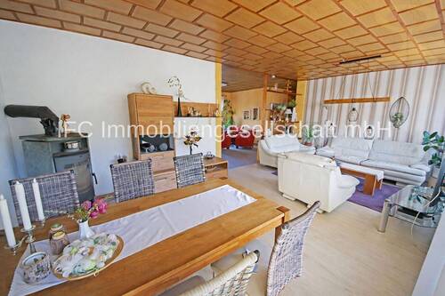 Wohnzimmer im EG - Bungalow mit 110,00 m&sup2; in Kemberg zum Kaufen