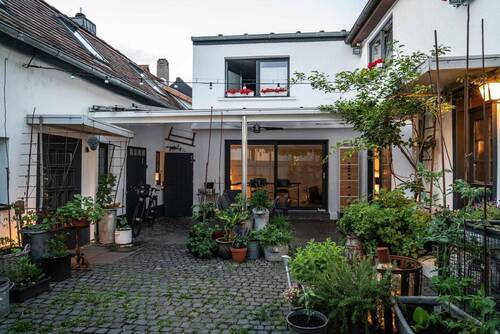 Bild 4 - Einfamilienhaus mit 180,00 m&sup2; in Frankfurt am Main zum Kaufen