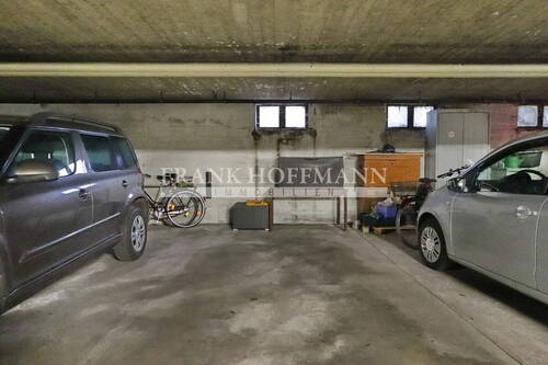 Tiefgaragenstellplatz - 