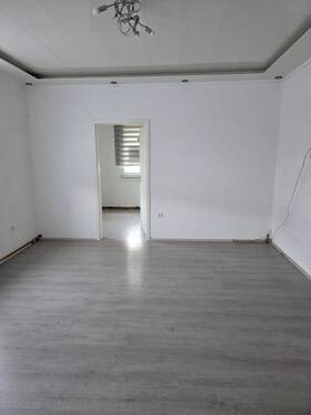 Zimmer 2_Durchgangszimmer - 