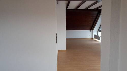 Wohnung 2. OG - 1 Zimmer Mehrfamilienhaus, Wohnhaus zum Kaufen in Püttlingen