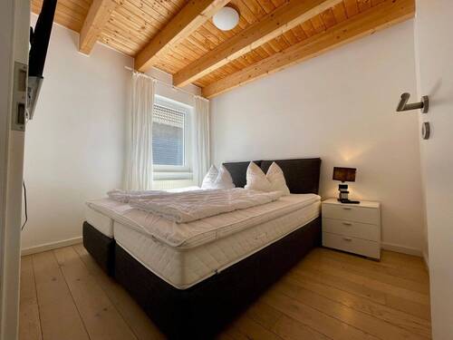 1. Schlafzimmer im EG.jpeg - 