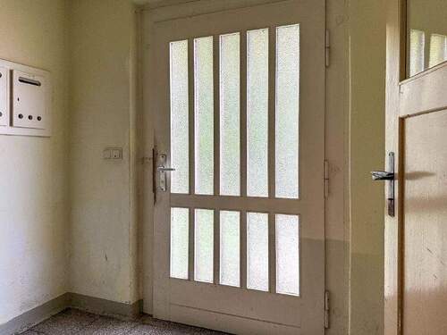Haustür - Mehrfamilienhaus, Wohnhaus mit 303,50 m&sup2; in Leutersdorf zum Kaufen