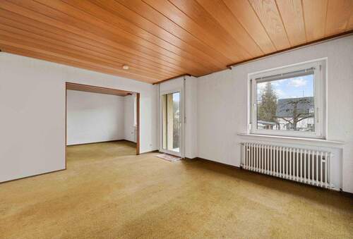 Wohn-/Esszimmer Bild 1 - 