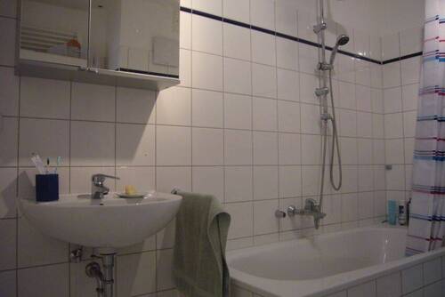 Bad - 2 Zimmer Etagenwohnung in München