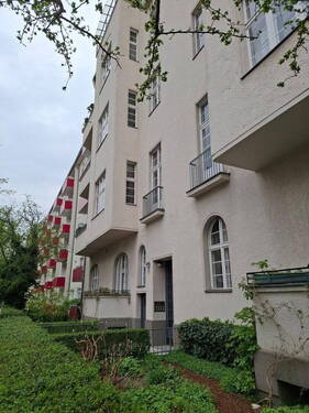 Bild 2 - 6 Zimmer Etagenwohnung zum Kaufen in Berlin
