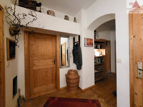 Flur OG Haupthaus - 