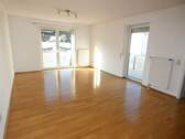 Lichtdurchfluteter Wohn-/ Essraum - Wohnen im Zentrum von Neustadt - 650,00 EUR Kaltmiete, ca.  56,00 m² Wohnfläche
