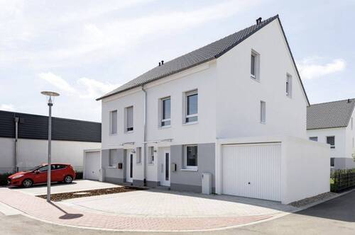 Musterhaus - Doppelhaushälfte mit 148,00 m&sup2; in Saulheim zum Kaufen