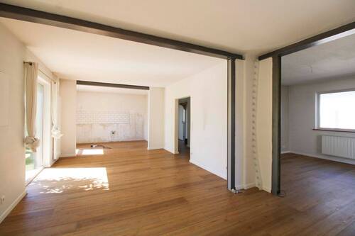 Wohnbereich - 8 Zimmer Einfamilienhaus in Bad Oeynhausen