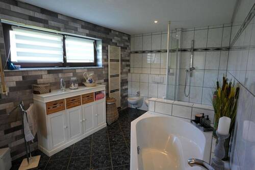 Badezimmer EG - 