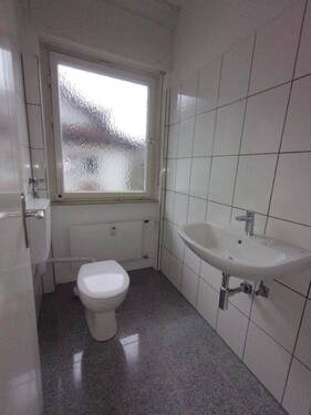 WC - 