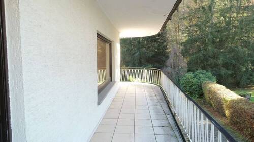 Westterrasse - 