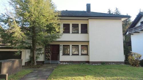 Straßenansicht - 