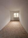 Kinder- bzw. Arbeitszimmer - 