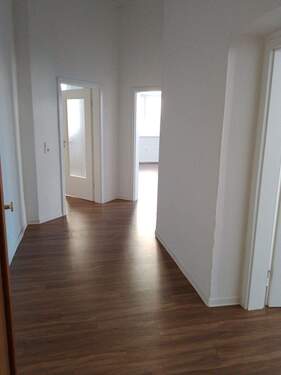 Flur - 2 Zimmer Etagenwohnung in Dresden