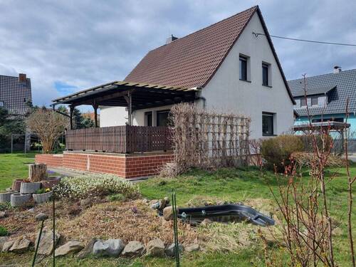 Vorderansicht - Sofort einziehen! Gemütliches Wohnhaus in Bischofswerda-Süd