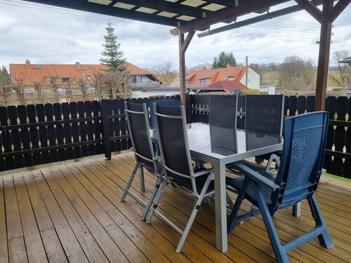 Terasse - Einfamilienhaus mit 120,00 m&sup2; in Bischofswerda zum Kaufen