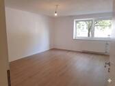 Wohnzimmer - 2 Zimmer Etagenwohnung zur Miete in Aachen