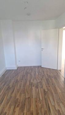 WhatsApp Image 2025-10-18 at 12.41.43 (2).jpeg - 