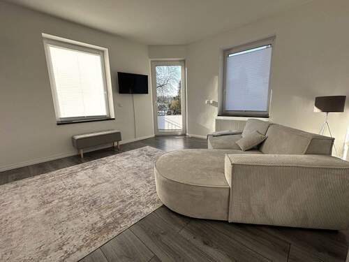 Schlafzimmer mit Balkon - 