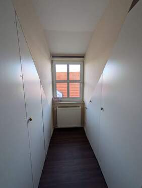 begehbarer Kleiderschrank.jpg - Etagenwohnung mit 200,00 m&sup2; in Malchow zur Miete