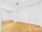 Büro/Lager - 