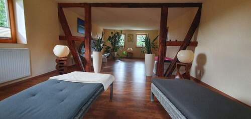 Ruheraum mit Solarium OG - 