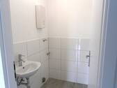 Waschraum / Gäste-WC - 