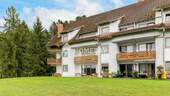 Außenansicht 3 - Lichtdurchflutetes Zuhause mit Loggia ins Grüne & eigenem Carport-Stellplatz