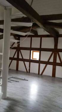 Wohnzimmer_1 - 4 Zimmer Etagenwohnung zum Kaufen in Oberderdingen