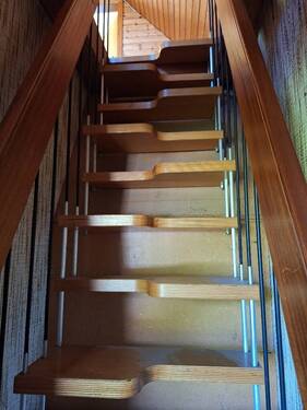 Aufgang Spitzboden - 