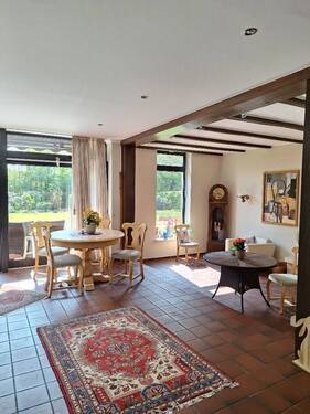 Wohnzimmer Hauptwohnung - 