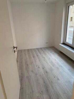 Kinderzimmer - Büro - Gästezi. - Etagenwohnung mit 60,00 m&sup2; in Schillingsfürst zur Miete