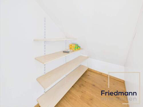 HWR - Etagenwohnung mit 50,00 m² in Hetzerath zur Miete