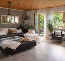 Großzügige 4,5-Zimmer-Maisonette mit Galerie, Garten & Balkon - Hausgefühl in Henfenfeld