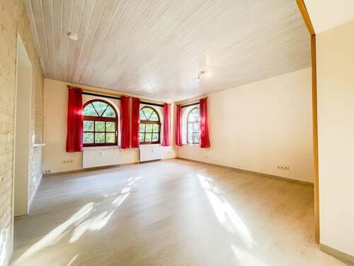 Wohn- und Schlafzimmer - 1 Zimmerwohnung mit Terrasse in ruhiger Lage!