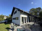 Hausansicht - Familien-Traumhaus in bester Lage von Hermsdorf!