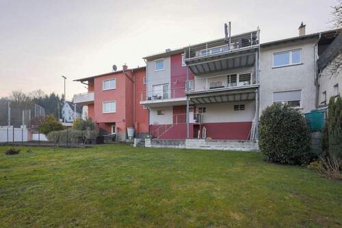 Rückansicht und Garten - 6 Zimmer Reihenmittelhaus zum Kaufen in Pfinztal