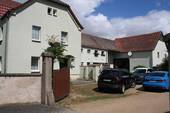 Zufahrt - 6 Zimmer Einfamilienhaus in Großenhain