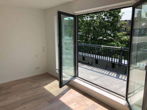 Zugang zur Dachterrasse - 