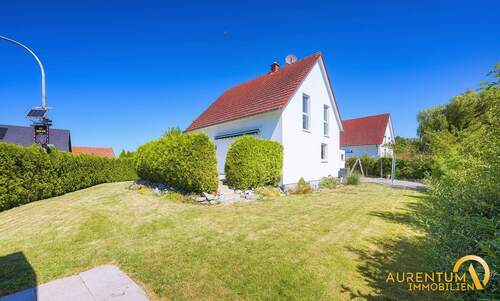 Außenansicht - Gepflegtes Einfamilienhaus mit schönem Garten, voll unterkellert, neue Heizung - sofort bezugsfertig