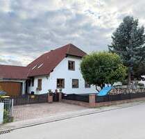 Großzügiges Zweifamilienhaus mit Traumgarten und Doppelgarage in NeuburgHeinrichsheim - Neuburg an der Donau