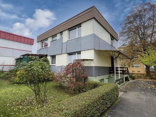 Außenansicht - 6 Zimmer Einfamilienhaus zum Kaufen in Offenburg