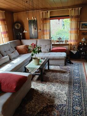 Wohnzimmer - 5 Zimmer Einfamilienhaus zum Kaufen in Seester