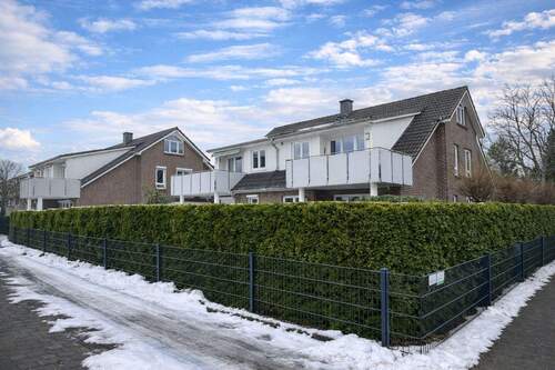 2 - 3 Zimmer Etagenwohnung in Delmenhorst