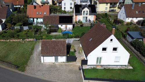 Zweifamilienhaus in Kist - 