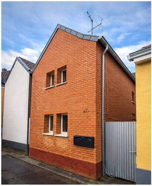 Straßenansicht - Charmantes Fachwerk-Tiny-Haus in Bonn-Oberkassel - saniert & bezugsfertig