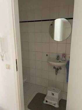 WC - 